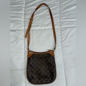LOUIS VUITTON Odeon PM Monogram Canvas Crossbody Shoulder Bag Vintage Brown